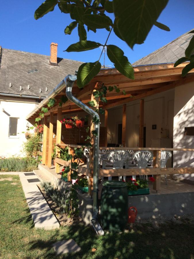 Teraszos ház Balatonlelle Exterior foto